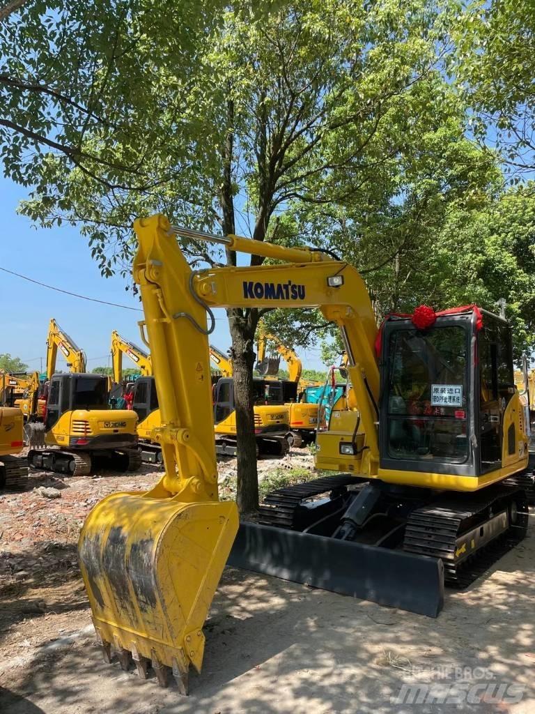 Komatsu PC70-8 Pásové rýpadlá