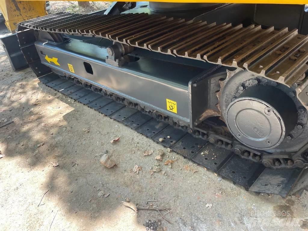 Komatsu PC70-8 Pásové rýpadlá