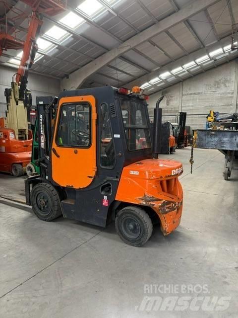 Doosan FD30 Dieselové vozíky