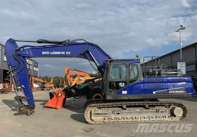 Doosan DX300 LC-5 Pásové rýpadlá