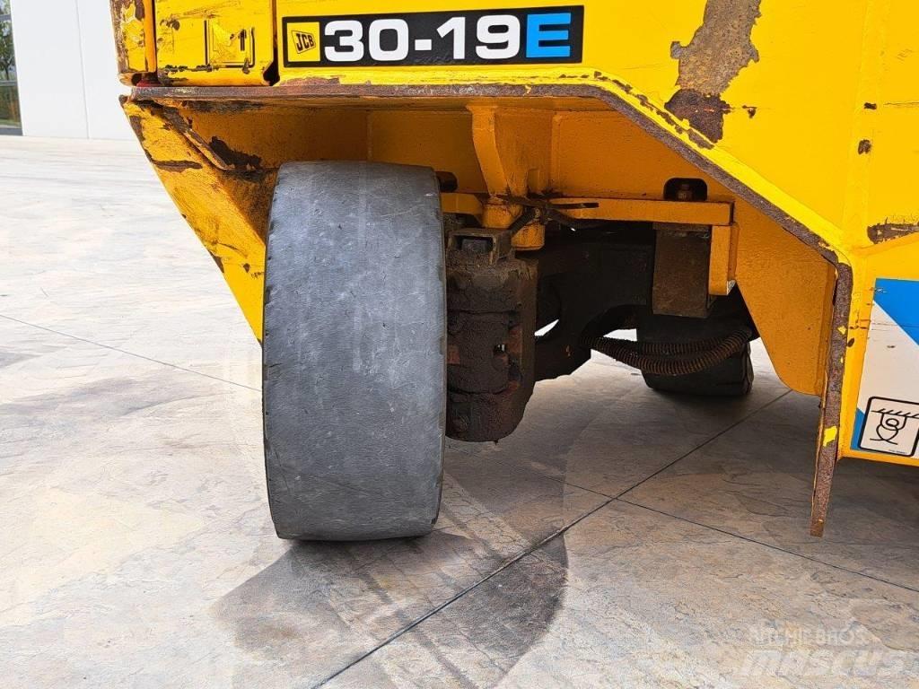 JCB TLT 30-19E Retraky