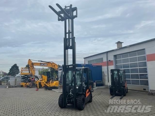 Doosan D35C-9 Dieselové vozíky