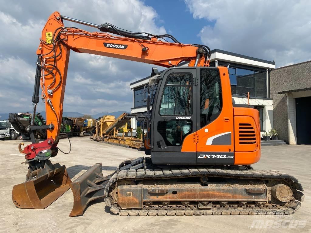 Doosan DX 140 LCR-5 Pásové rýpadlá