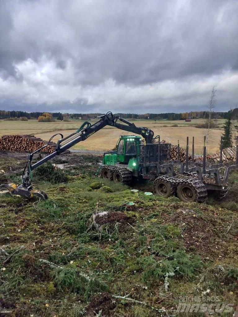 John Deere 1510 E Lesné traktory