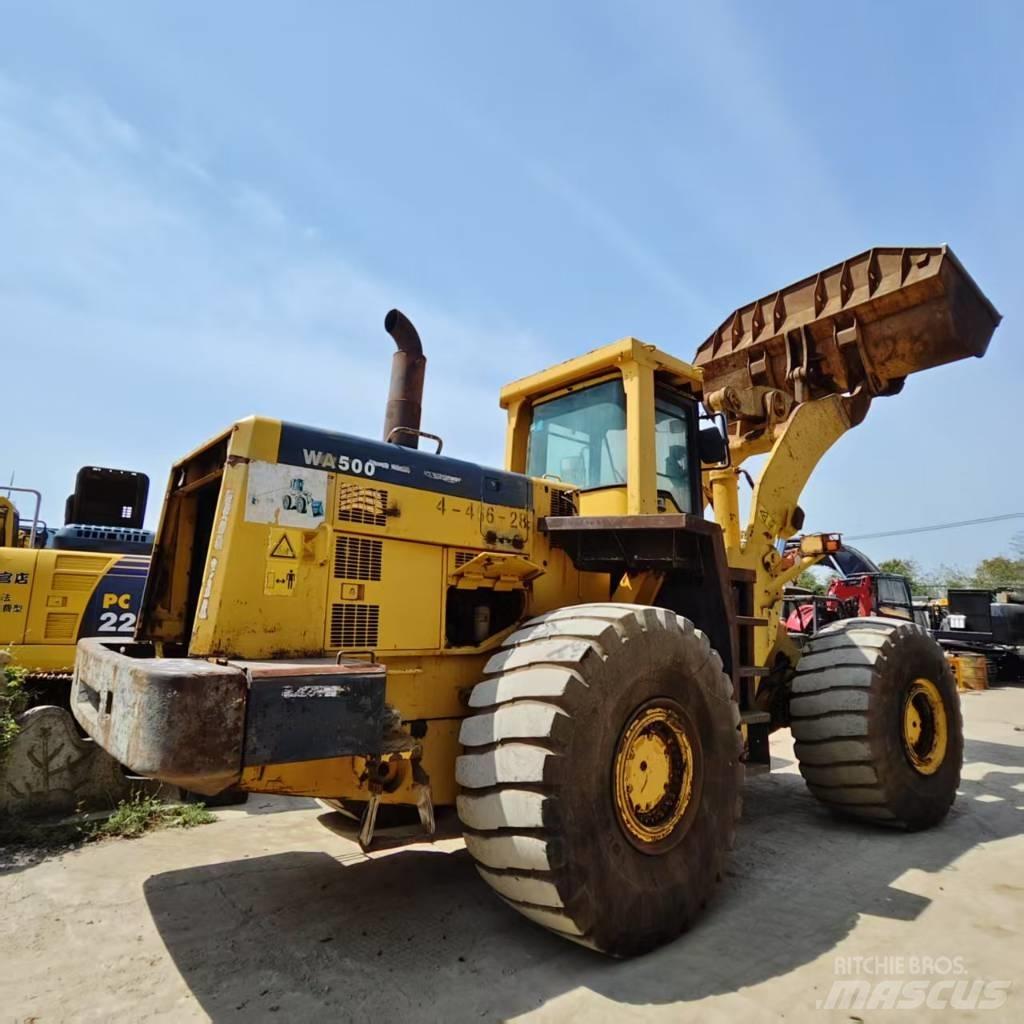 Komatsu WA 500-3 Kolesové nakladače