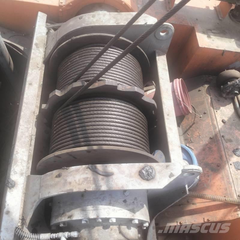 Hitachi KH 1000 Pásové žeriavy