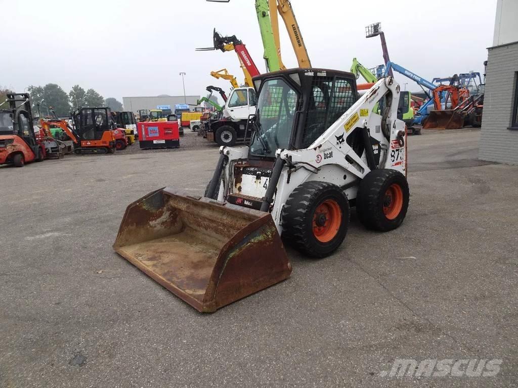 Bobcat 873 Šmykom riadené nakladače