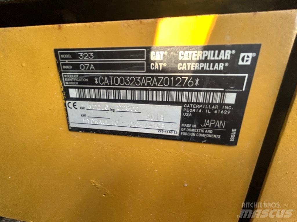 CAT 323 Nextgen Pásové rýpadlá