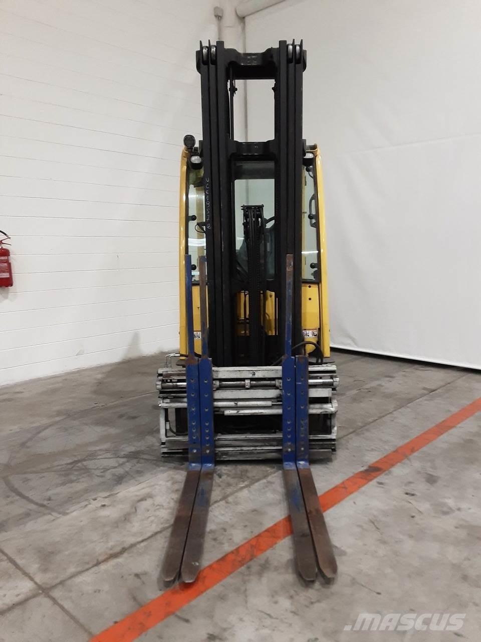 Hyster J2.5XN Akumulátorové vozíky