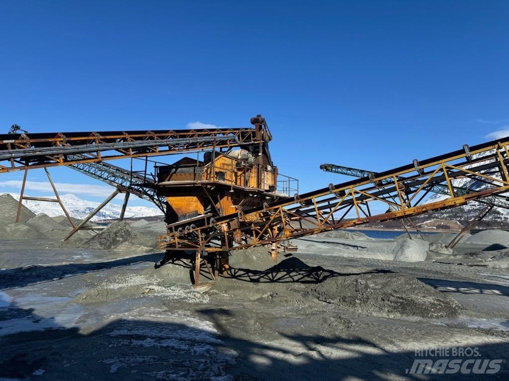 Nordberg B2100T Triedičky