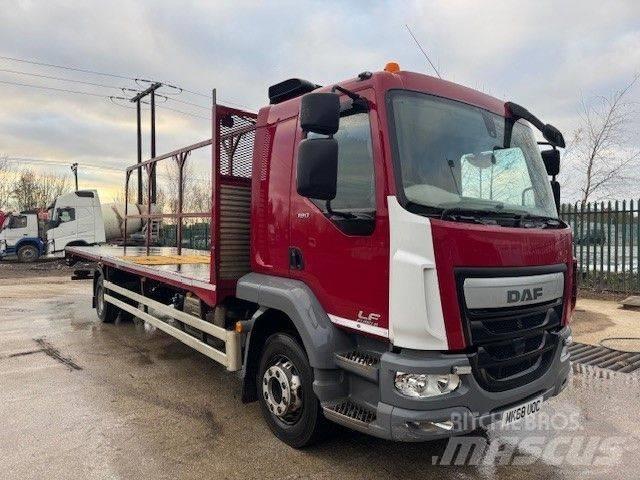 DAF LF180 Plošinové nákladné automobily/nákladné automobily so sklápacími bočnicami