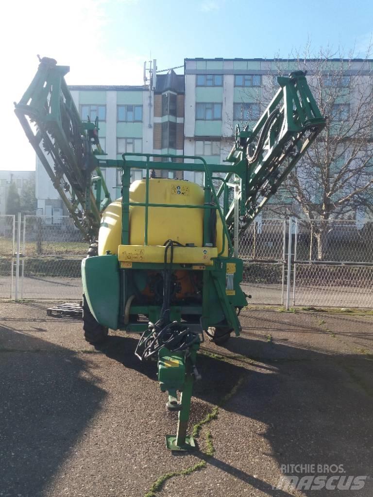 John Deere 732 Ťahané postrekovače