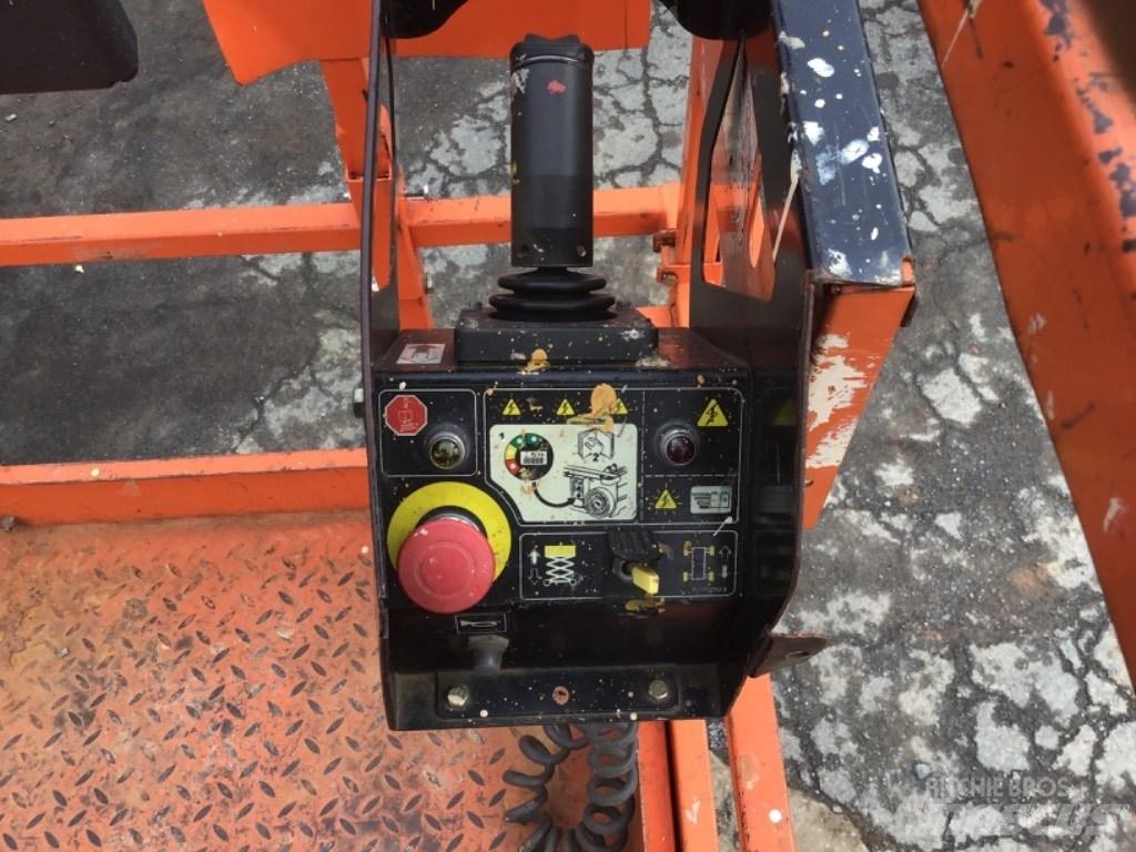 JLG 3248RS Nožnicové zdvíhacie plošiny