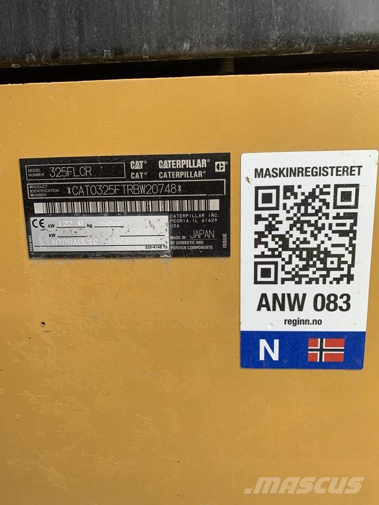 CAT 325F Špeciálne bagre