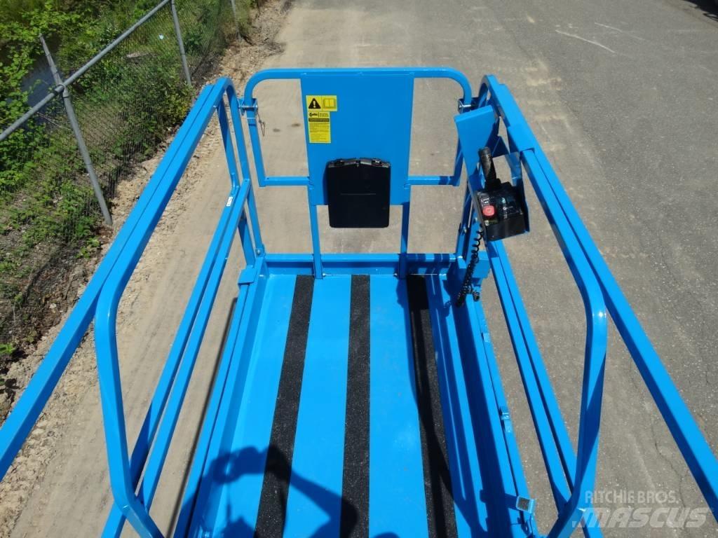 Genie GS 4047 Nožnicové zdvíhacie plošiny