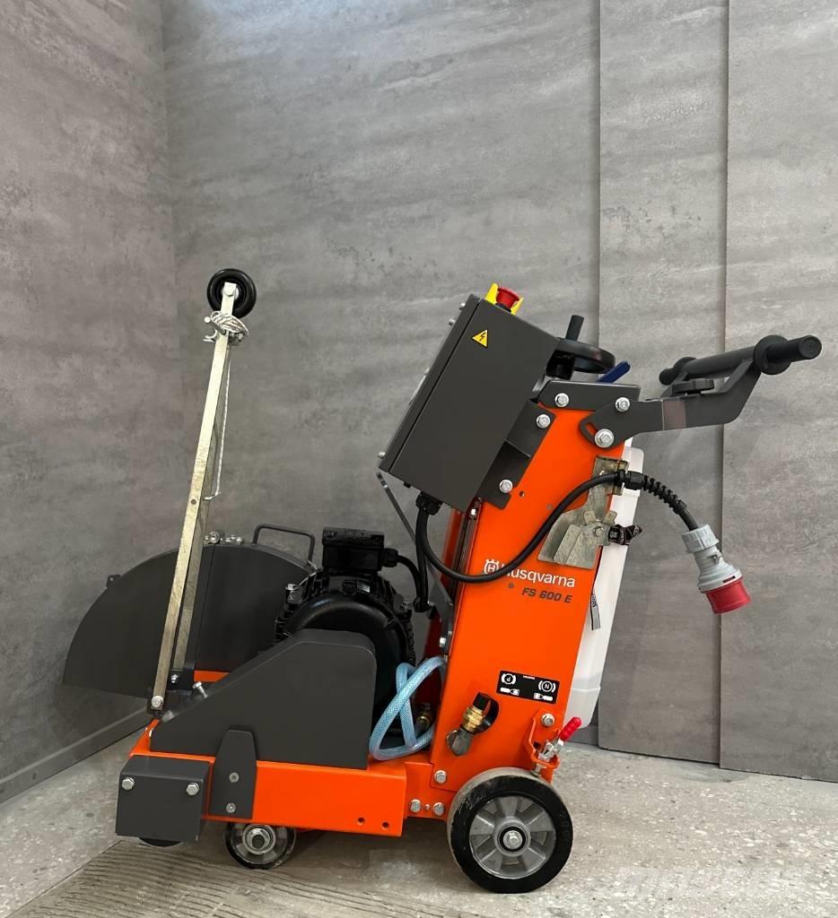 Husqvarna FS600E Stavebníctvo - ostatné