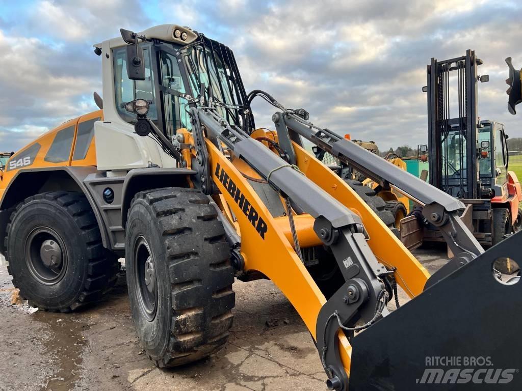 Liebherr L546 Kolesové nakladače