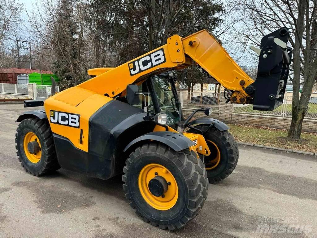 JCB 527-58 Teleskopické nakladače pre poľnohospodárstvo