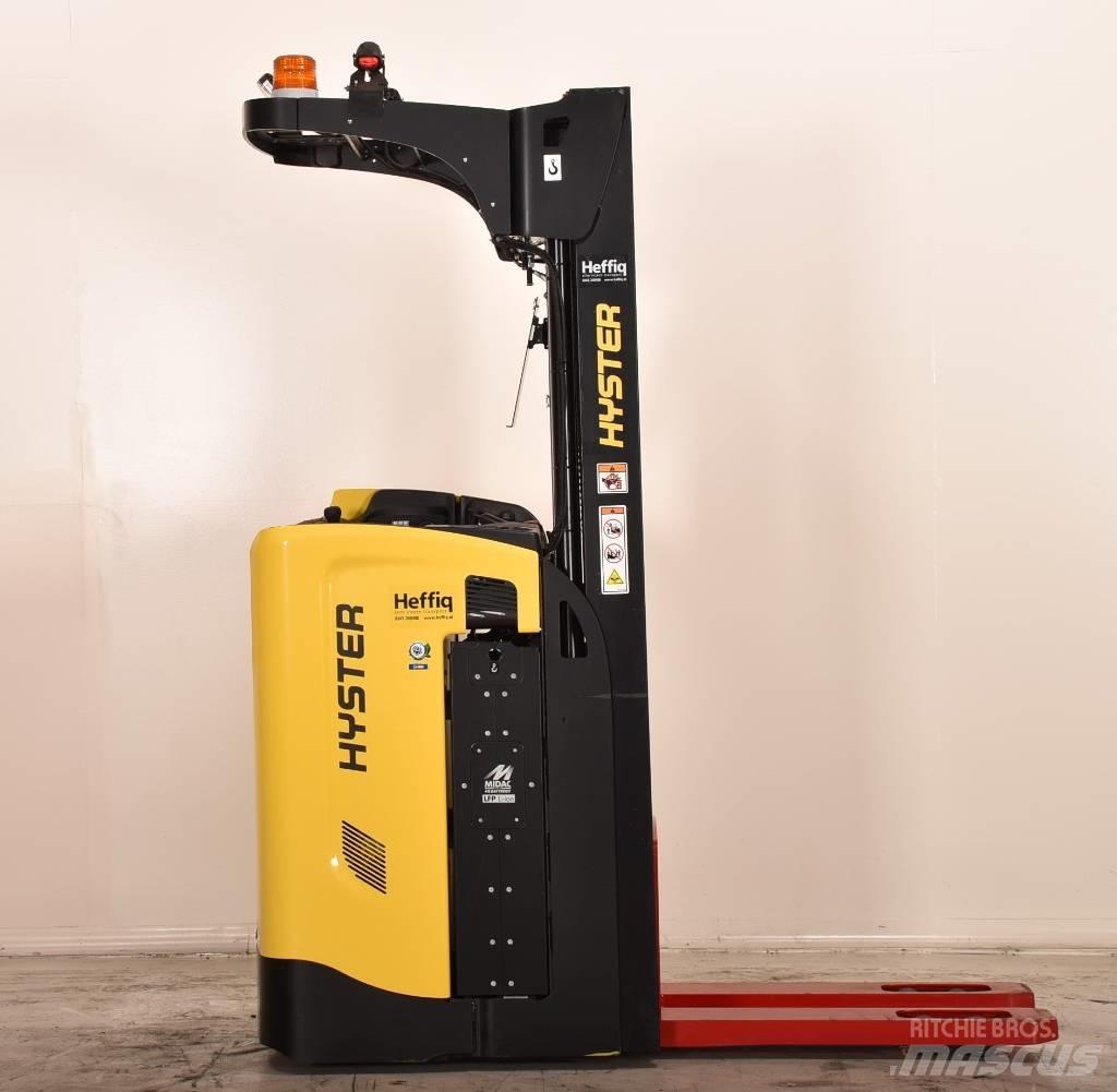 Hyster RS1.6 Samohybné vozíky