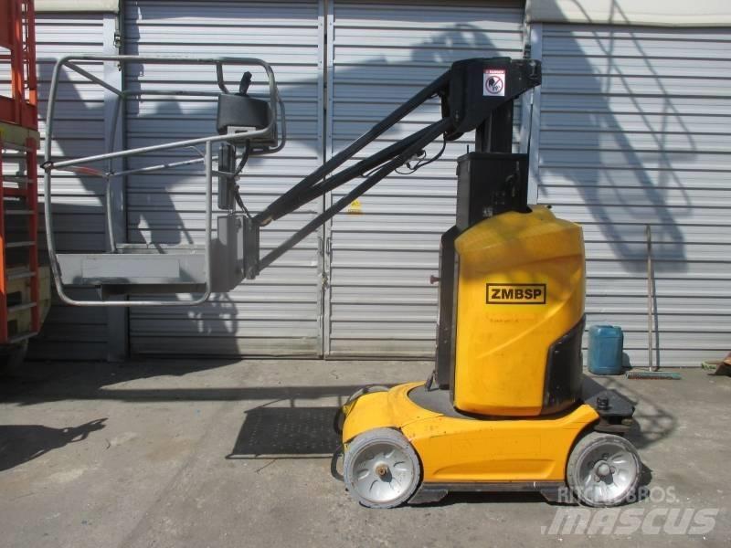 Manitou 100 VJR Vertikálne stĺpové výťahy