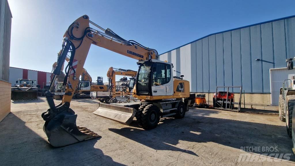 Liebherr A 920 Kolesové rýpadlá