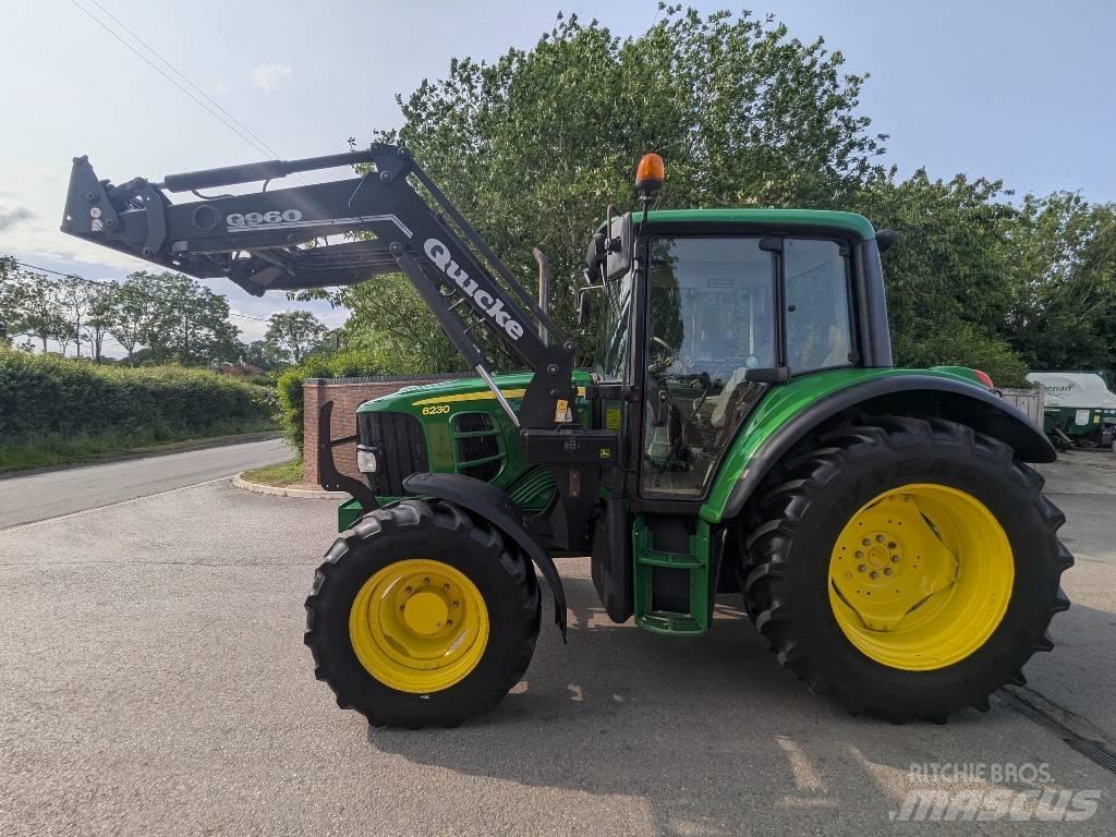 John Deere 6230 Traktory