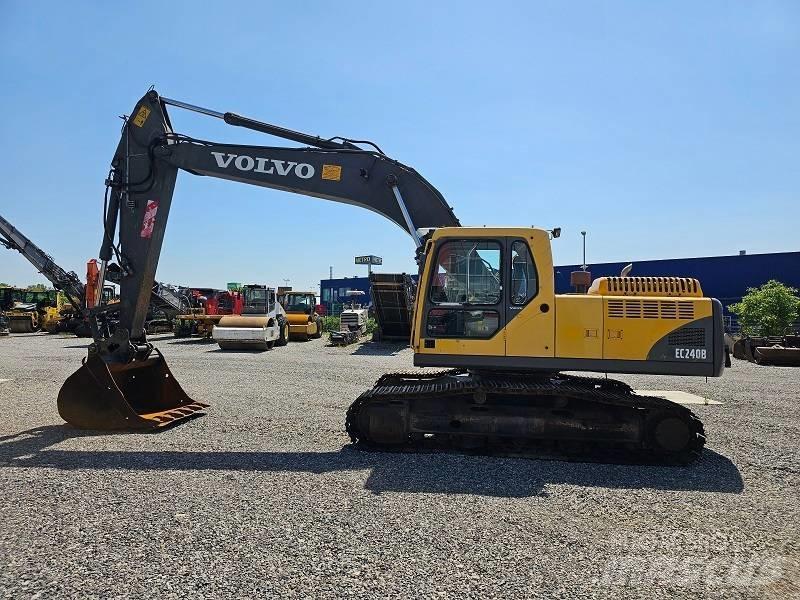 Volvo EC 240 B N LC Pásové rýpadlá