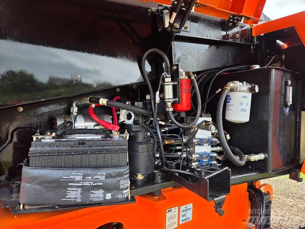 JLG 660 SJ Teleskopické plošiny