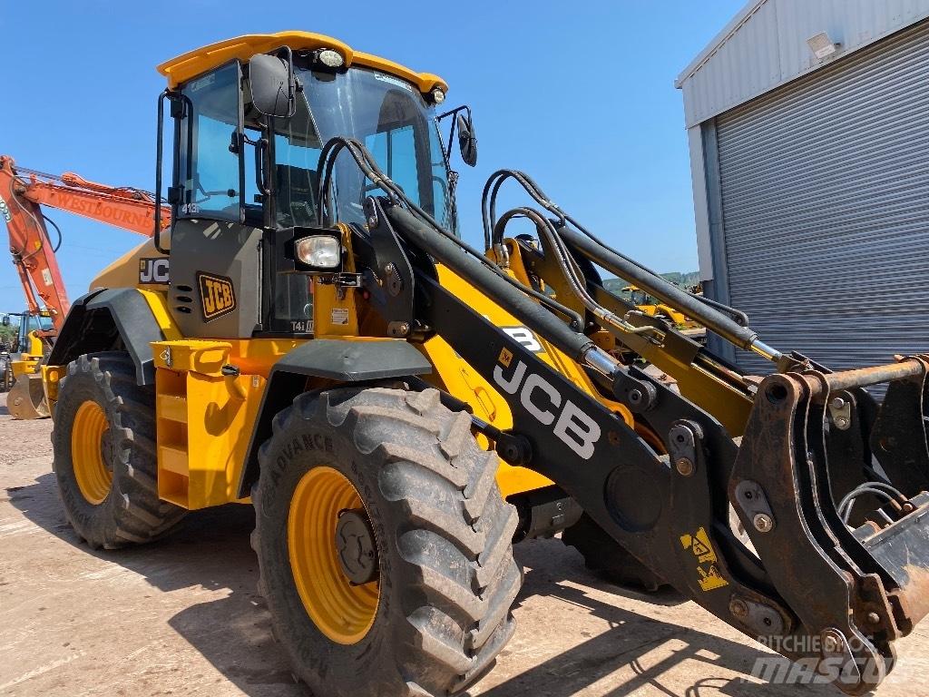JCB 413 S Kolesové nakladače