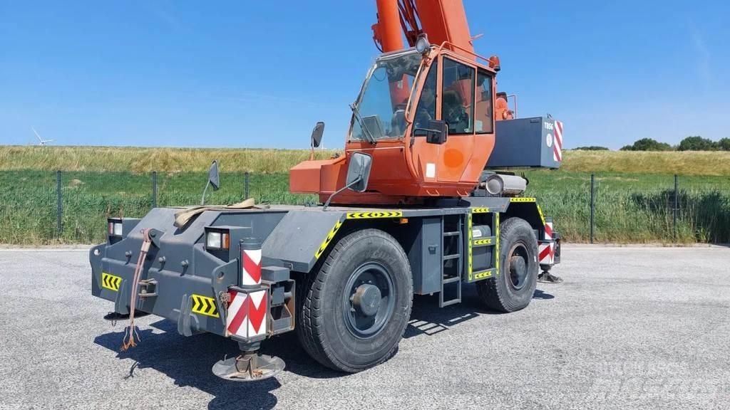 Terex RC30 Žeriavy pre ťažký terén