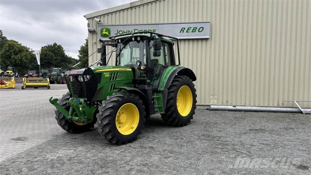 John Deere 6120M Kompaktné traktory