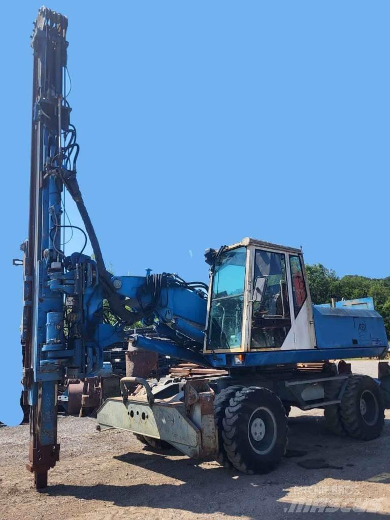 Sennebogen ZM19T Vibračné baranidlá