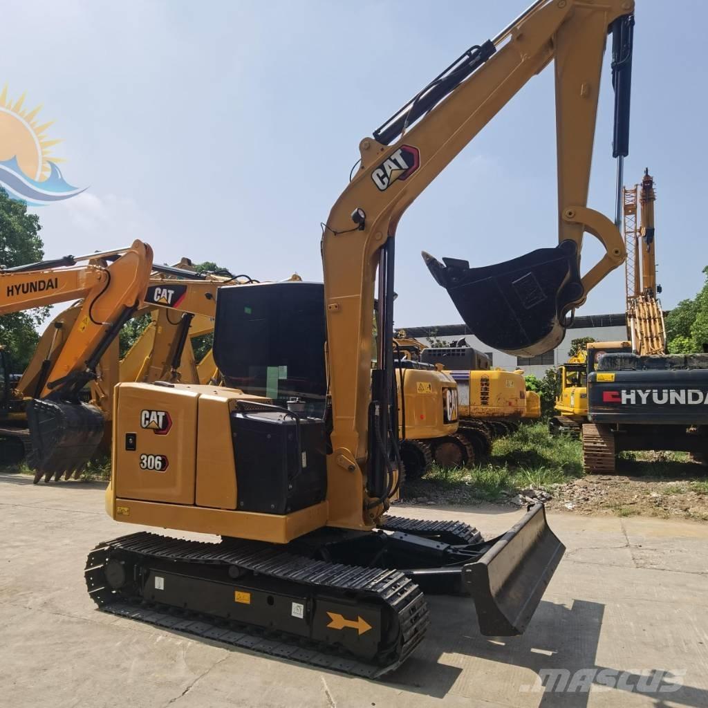 CAT 306 Mini rýpadlá < 7t