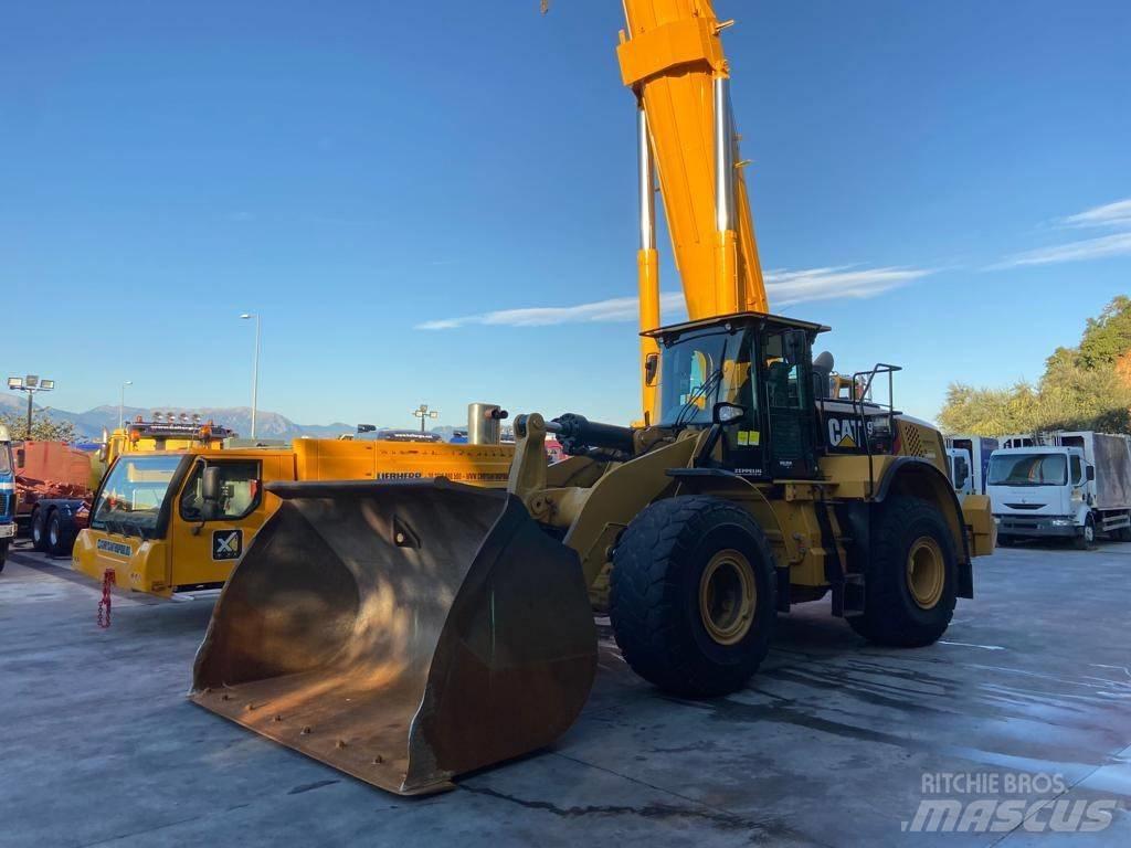 CAT 972M XE Kolesové nakladače