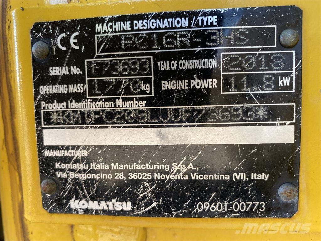 Komatsu PC16R-3HS Kolesové rýpadlá