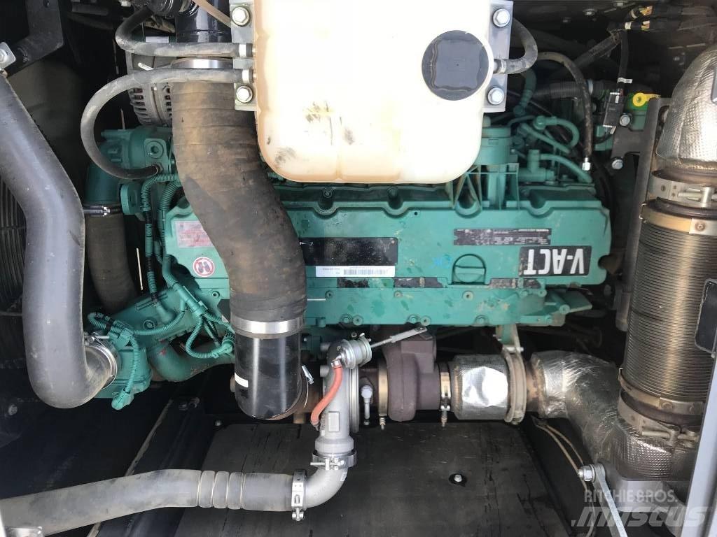 Volvo EC250E L Pásové rýpadlá