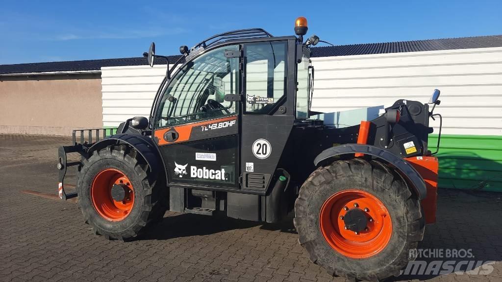 Bobcat TL 43.80 HF Teleskopické manipulátory