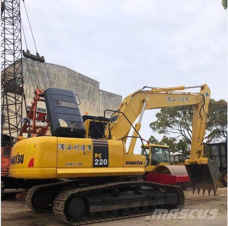 Komatsu pc220-8 Pásové rýpadlá