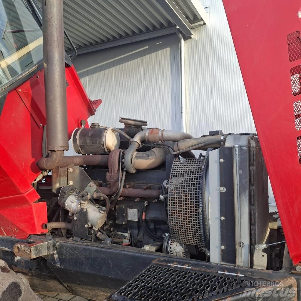 Komatsu 840.4 Lesné traktory