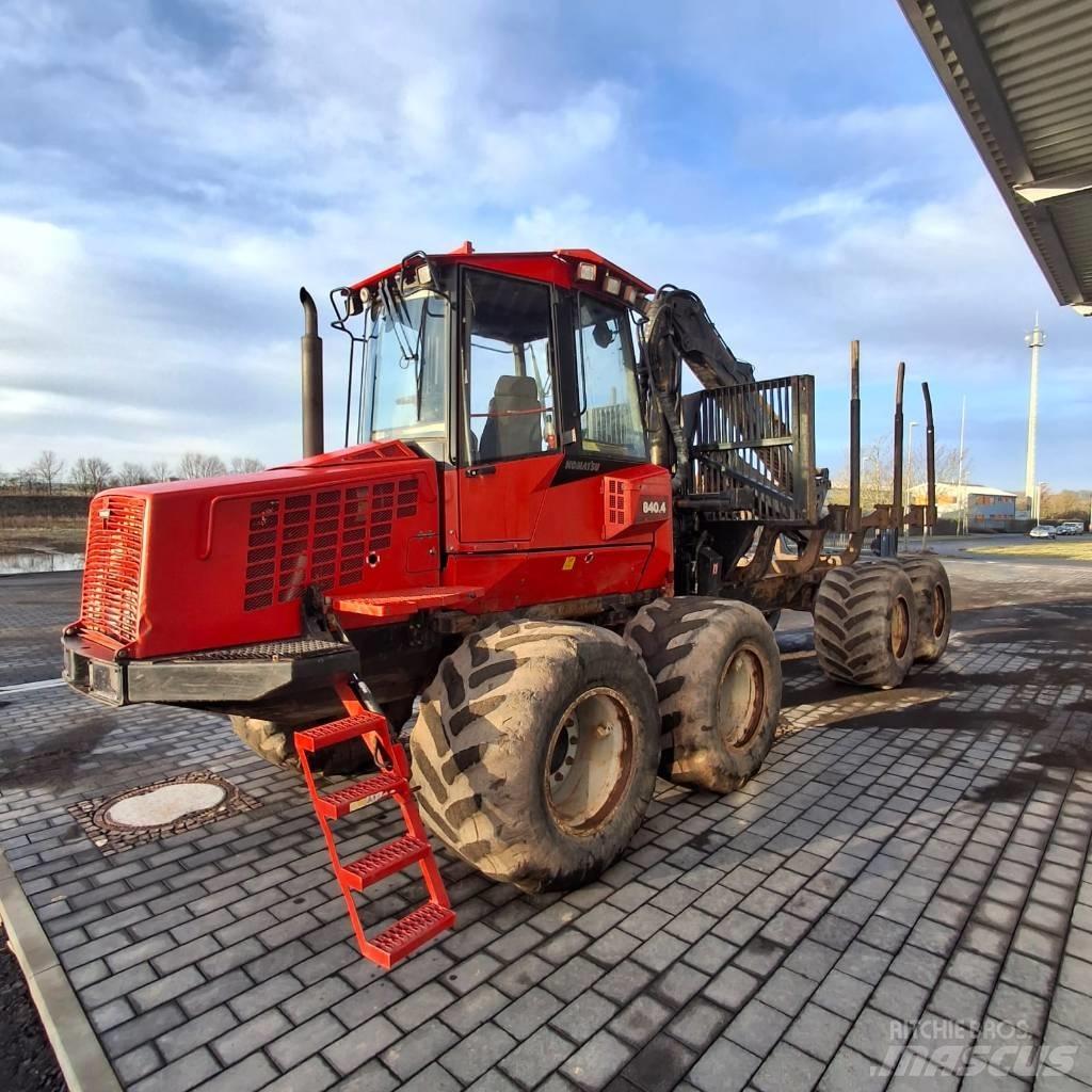 Komatsu 840.4 Lesné traktory