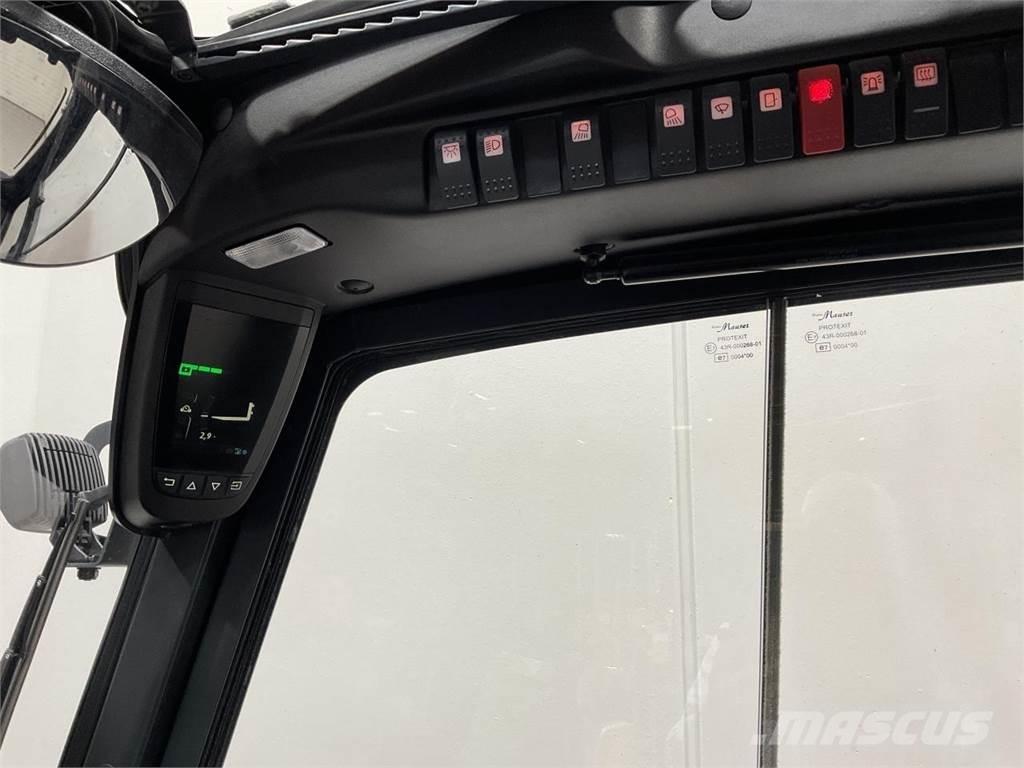 Linde E35L-01 Akumulátorové vozíky