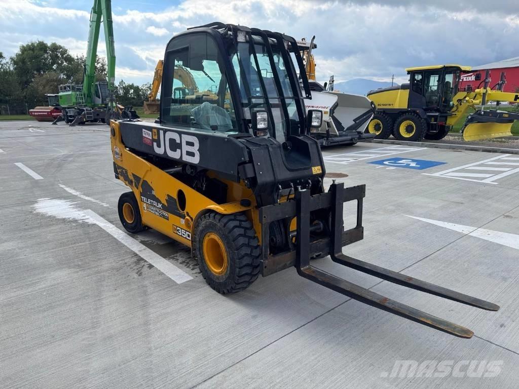 JCB TLT 35 D Teleskopické manipulátory