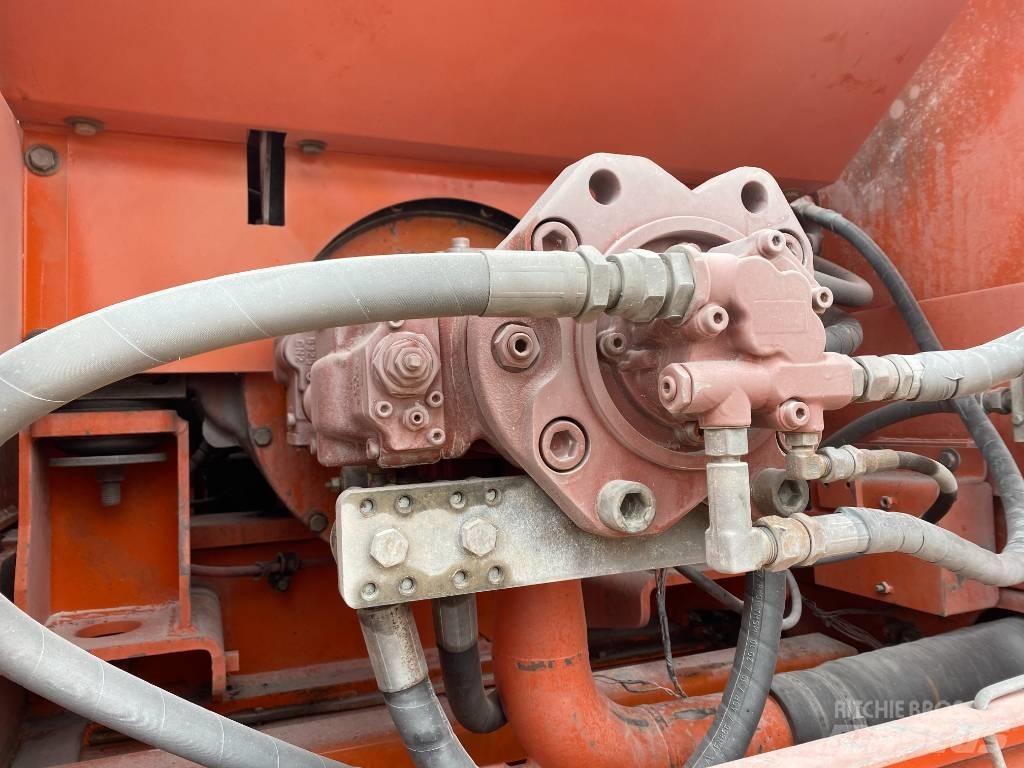 Doosan DH300-7 Pásové rýpadlá