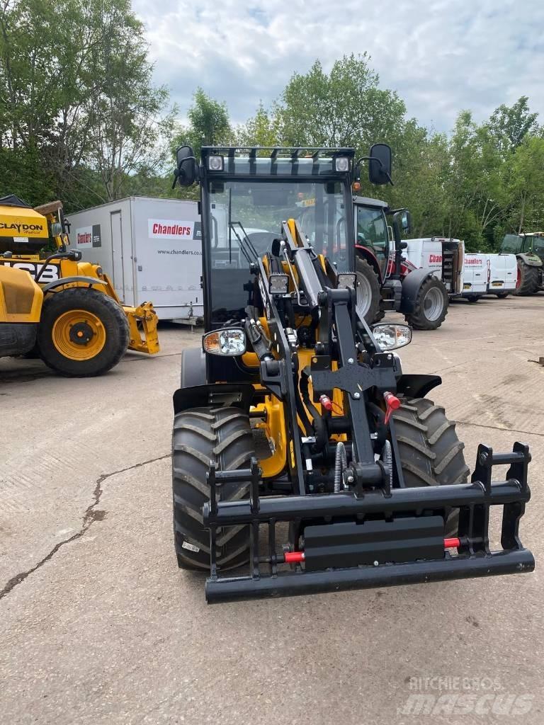 JCB 403 PLUS Teleskopické nakladače pre poľnohospodárstvo