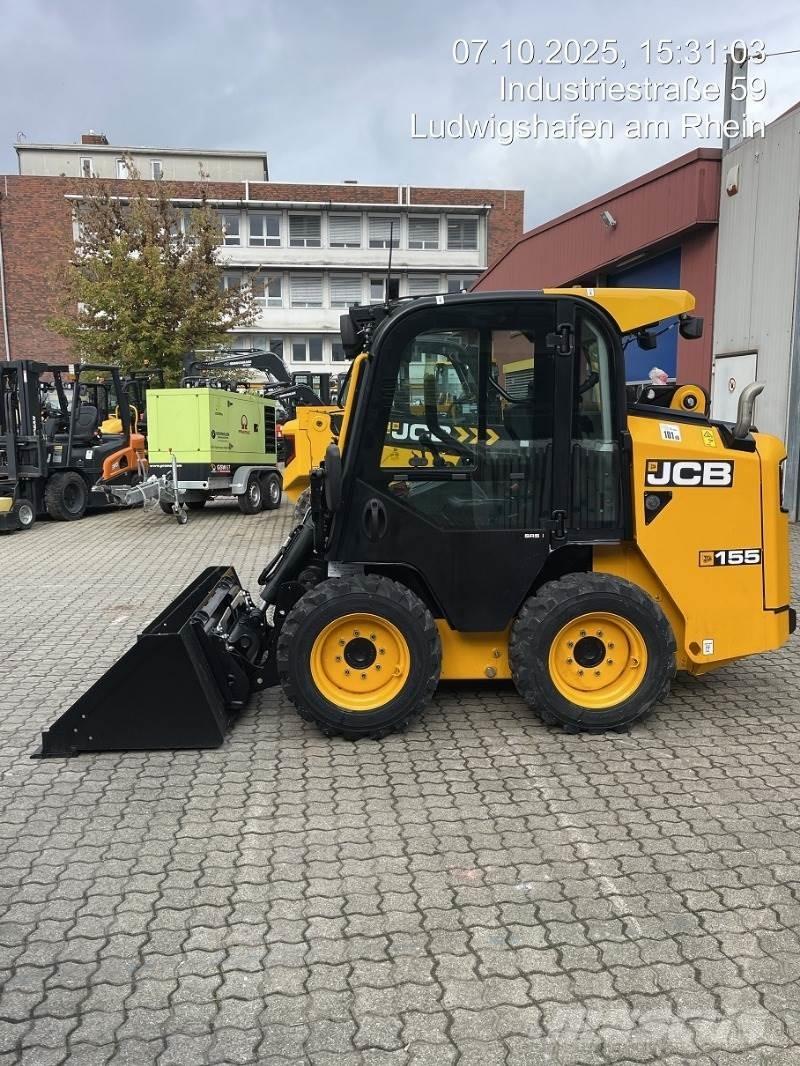 JCB 155 Šmykom riadené nakladače