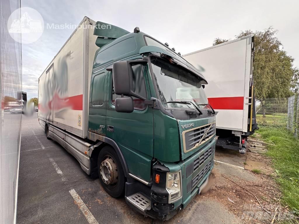Volvo FM 9 300 Skriňová nadstavba