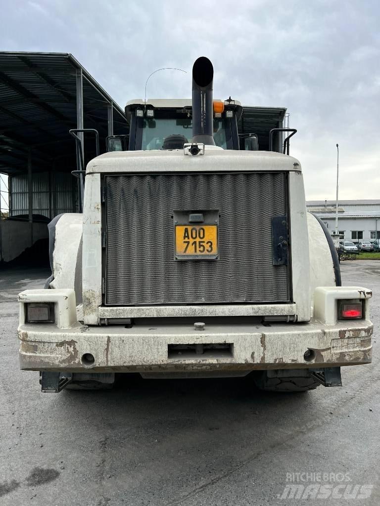 CAT 966 H Kolesové nakladače
