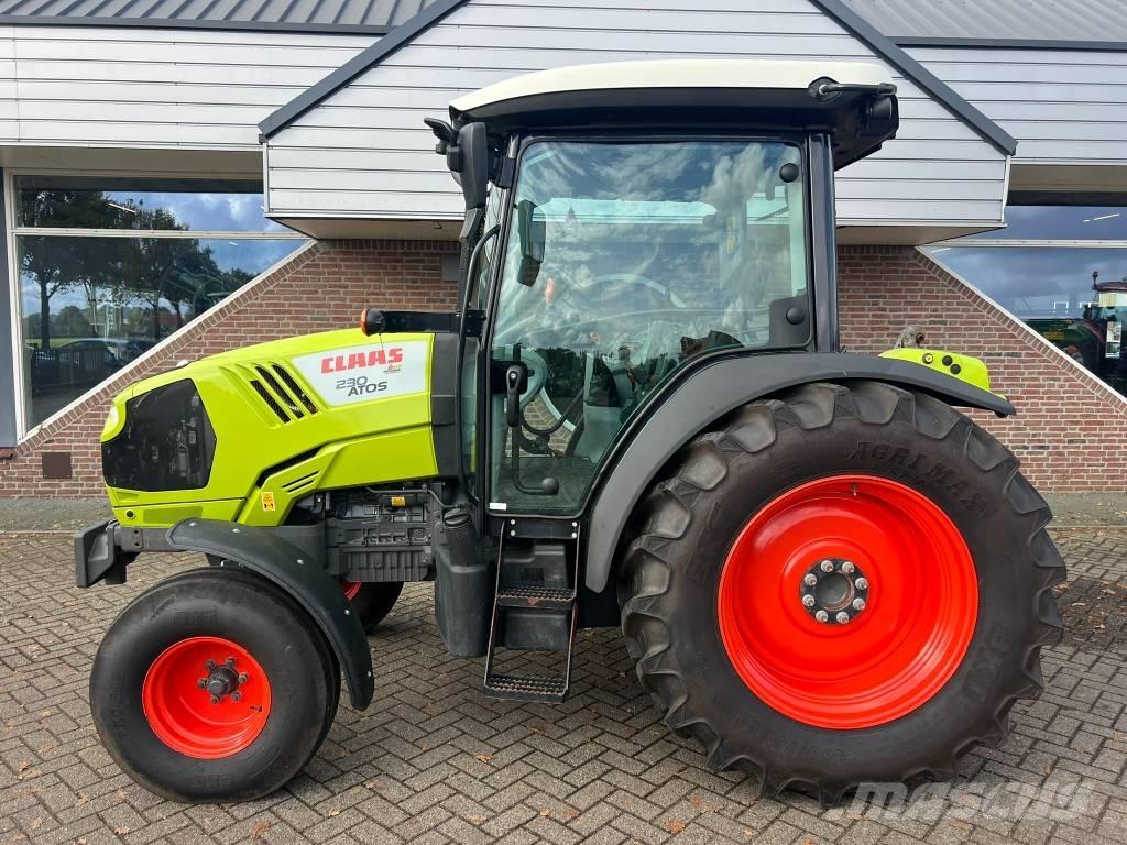 CLAAS Atos 230 Traktory