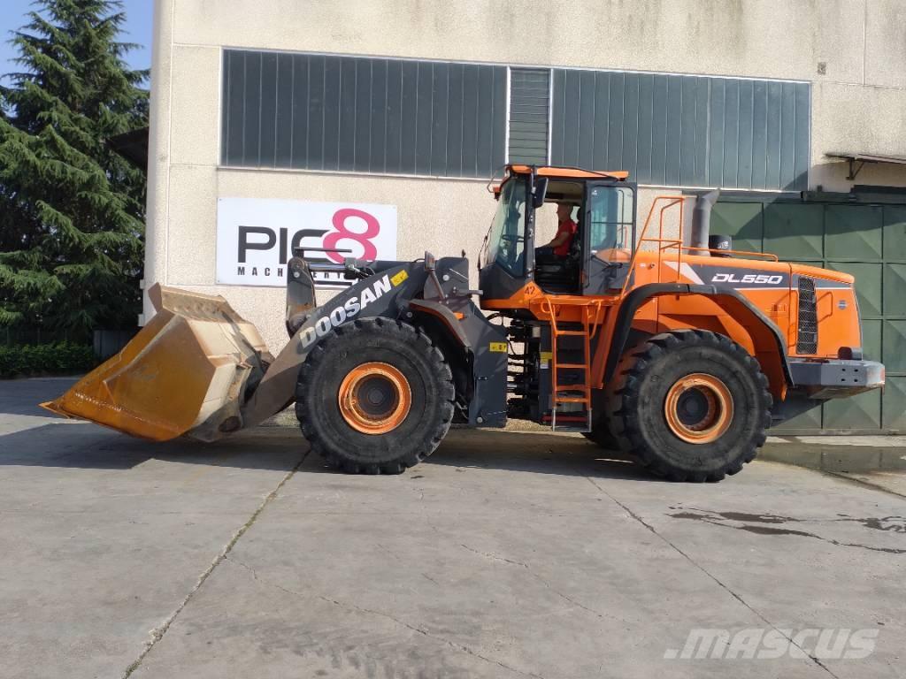 Develon DL 550-5 Kolesové nakladače