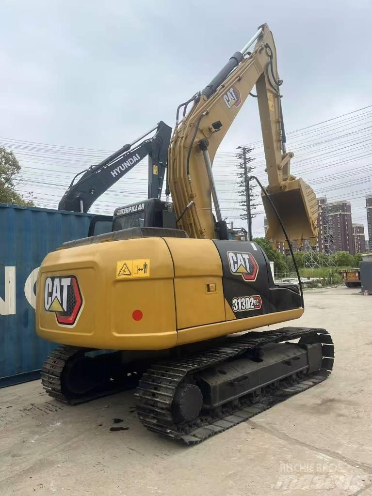 CAT 313 D Pásové rýpadlá